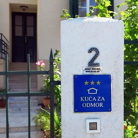 Βίλα Nada Ζαντάρ